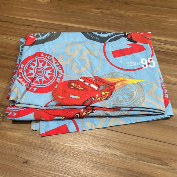 Disney Cars 2Pc Twin Sheet Set - Picture 1 of 3